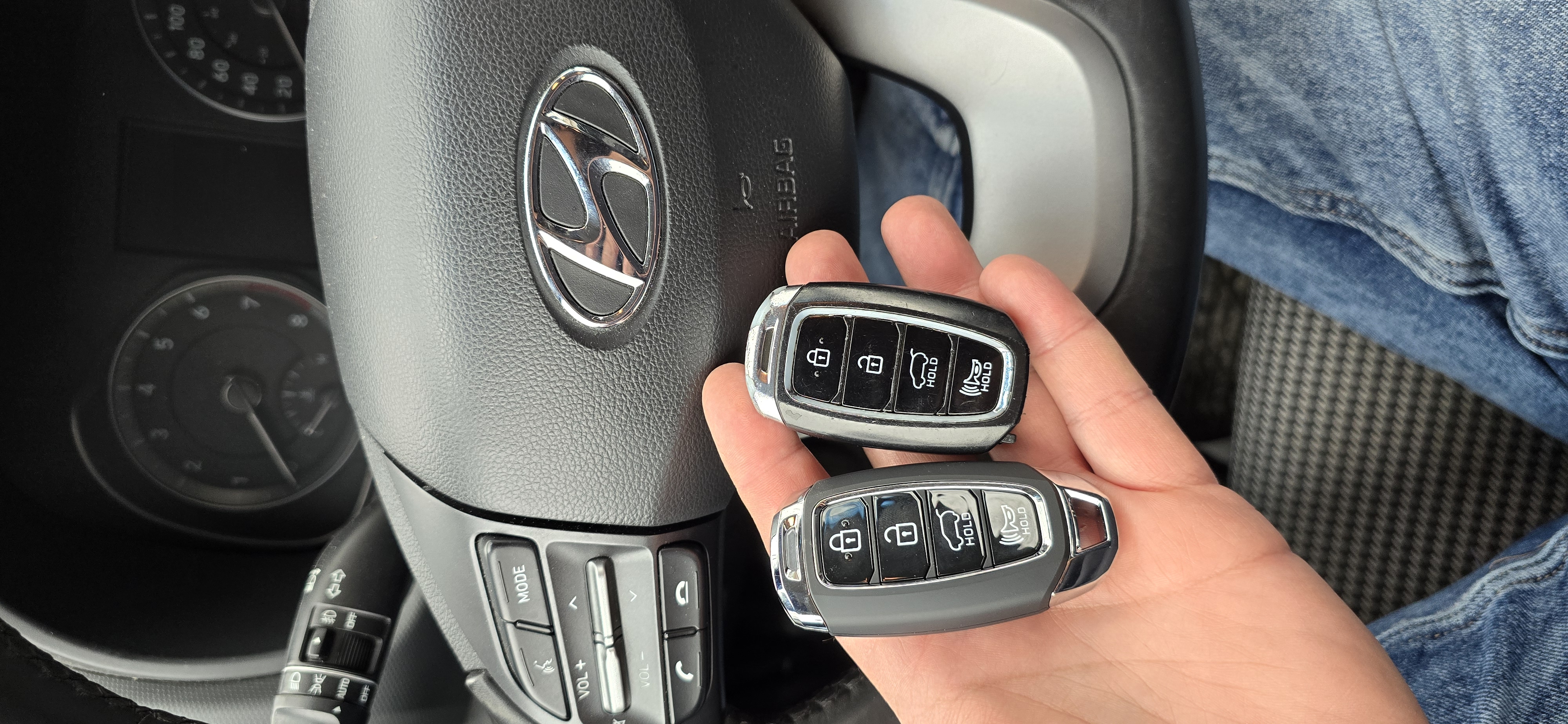 Hyundai Kona smart key