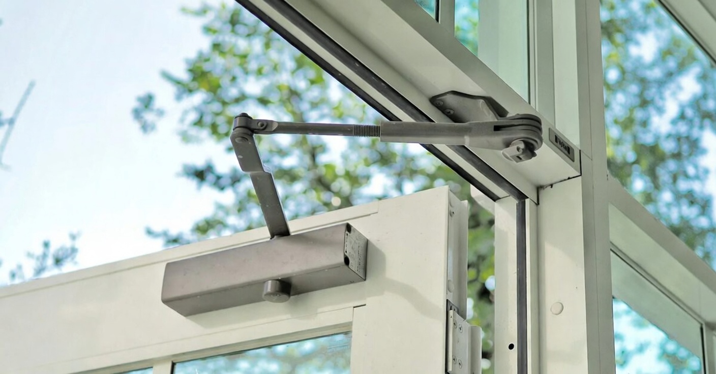 Office door with door closer